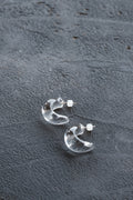 glass earring bulge