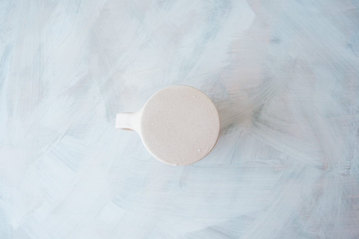 mug white beige