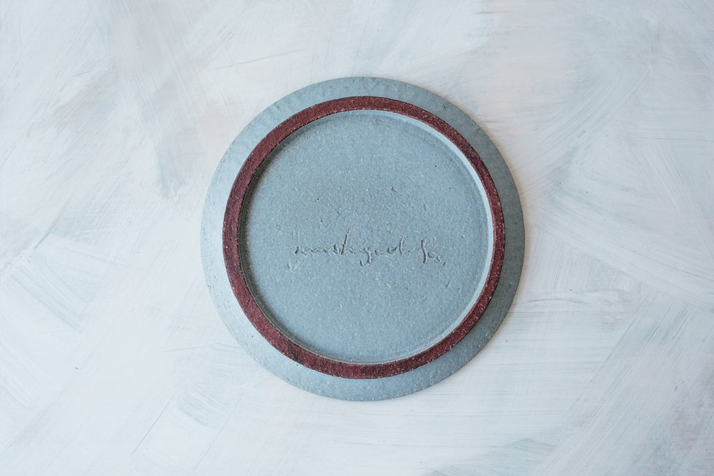simple plate blue gray