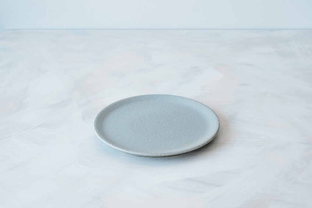 simple plate blue gray