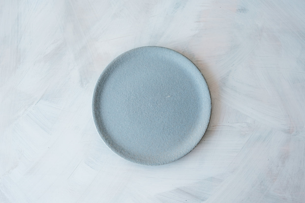 simple plate blue gray