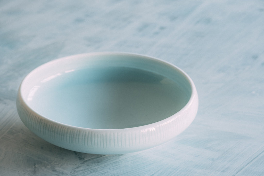 しのぎライトブルー盛鉢 8" Shinogi Bebe's blue Serving Bowl