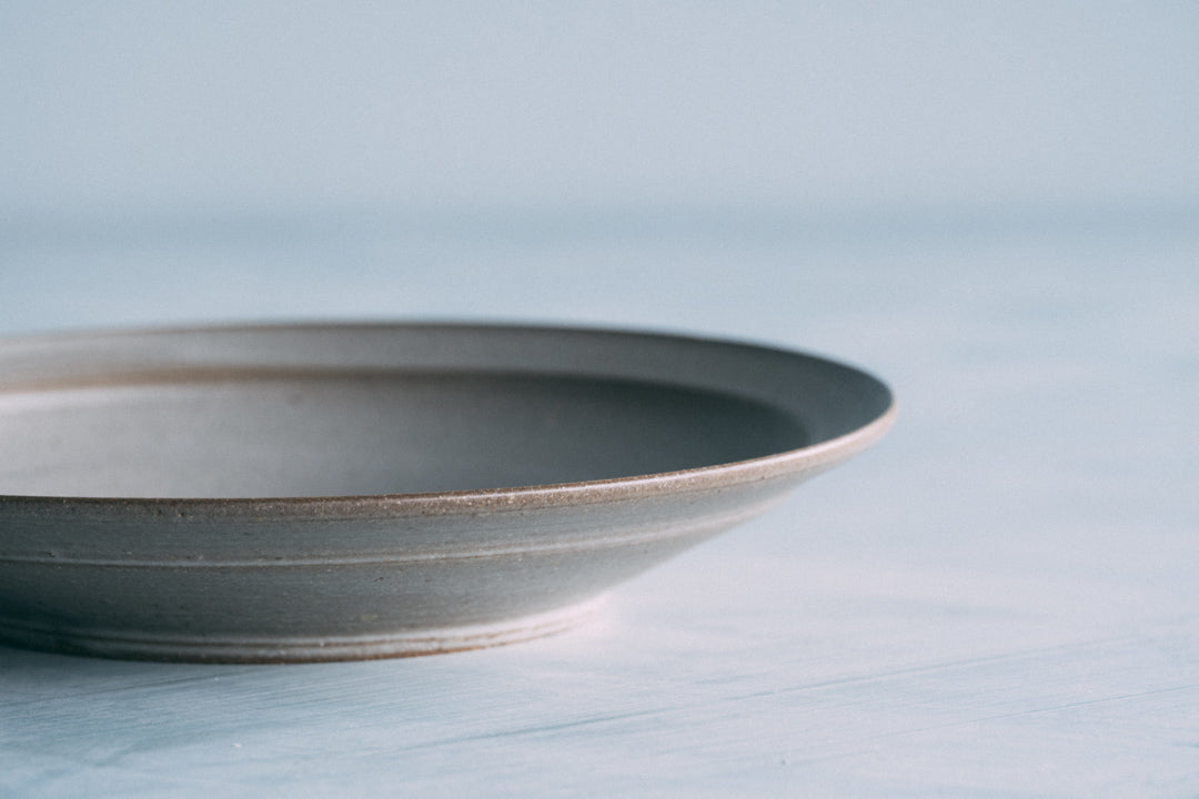 リム盛鉢 8" Rimmed Serving Bowl