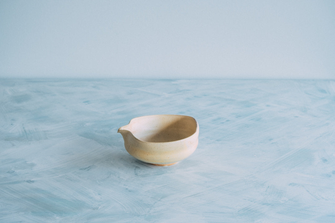 盛鉢（塩窯焼成）Serving bowl