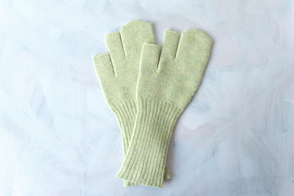 ODD MITTEN