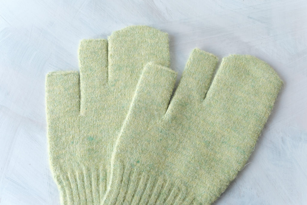 ODD MITTEN