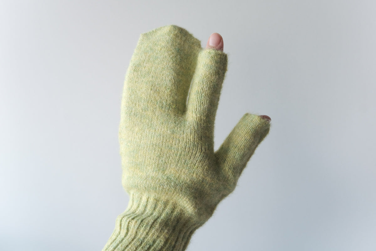 ODD MITTEN