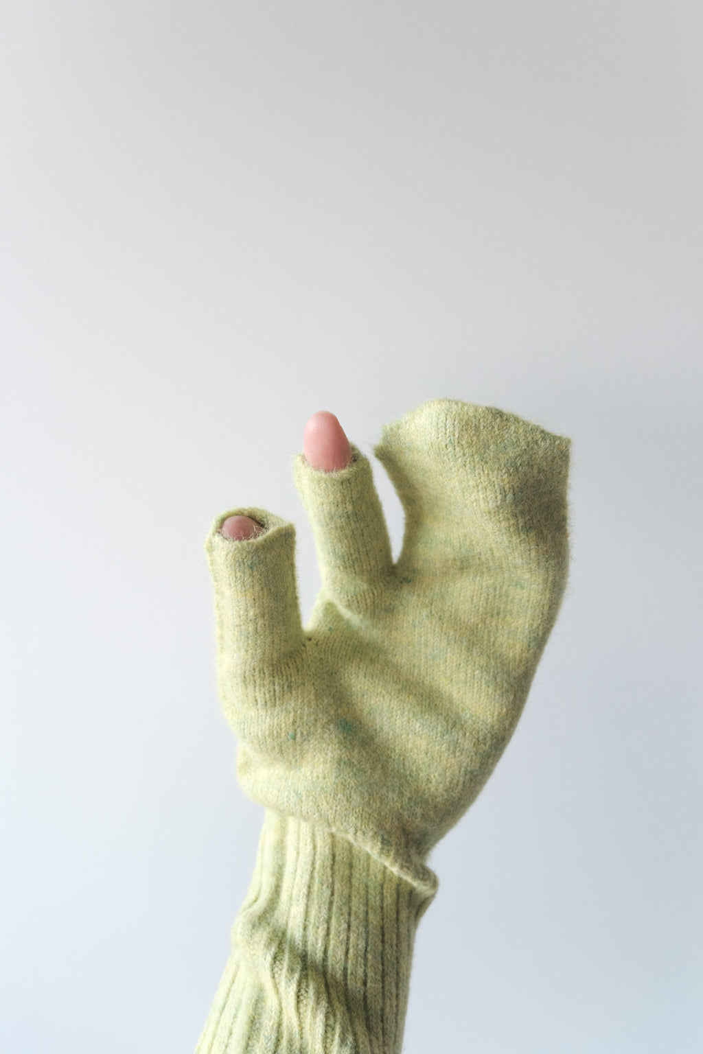 ODD MITTEN