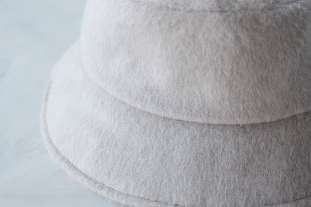 FUR BUCKET HAT