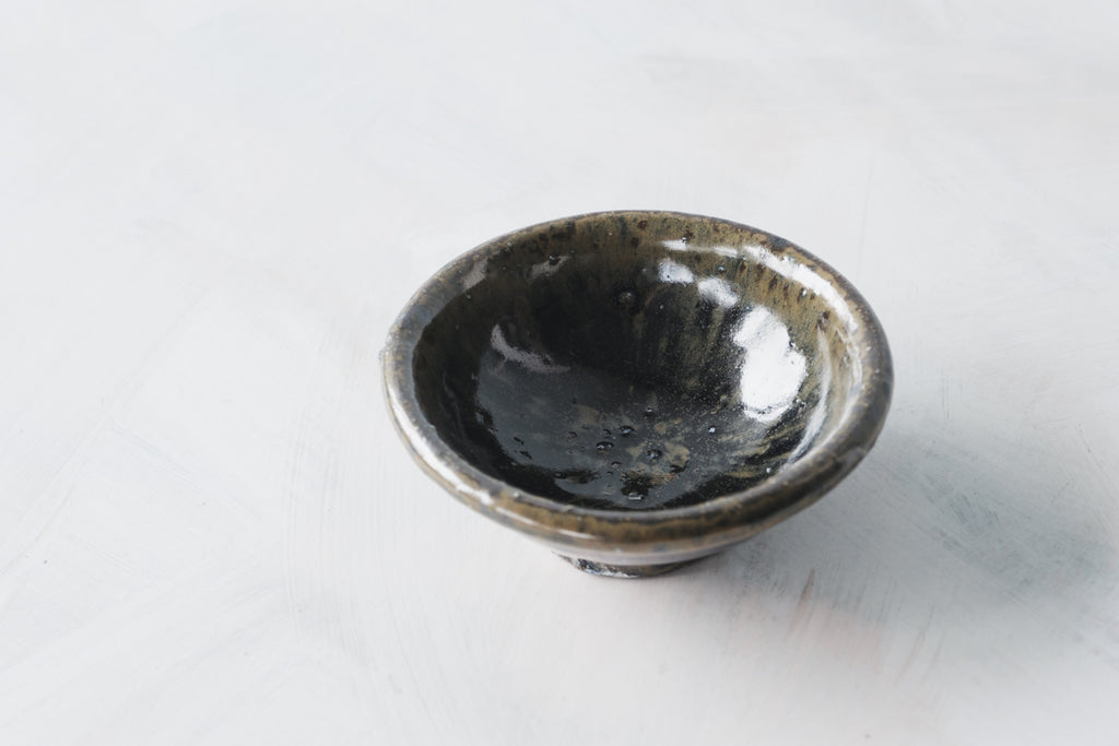 瑠璃玉縁小鉢