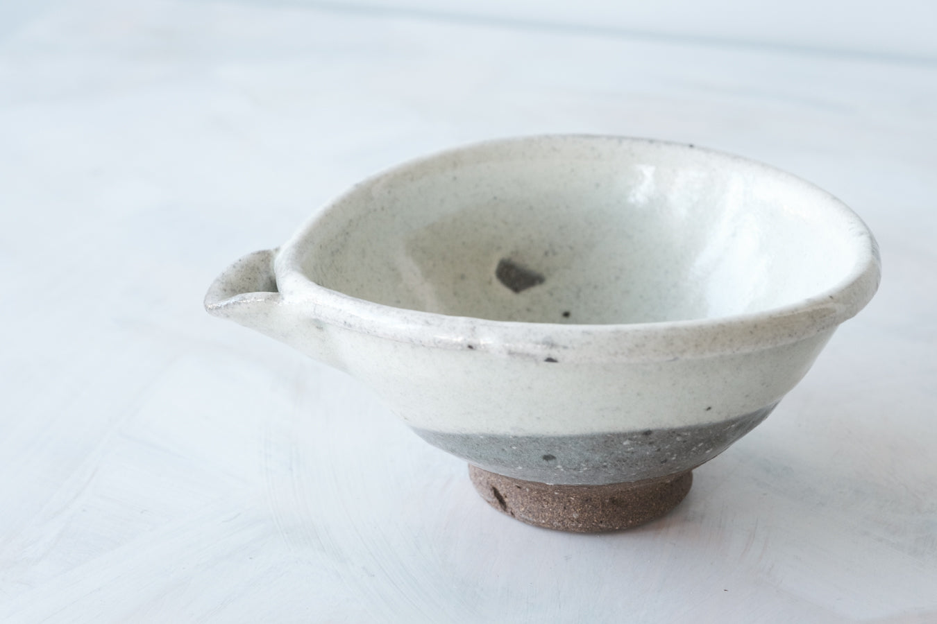 粉引　片口（灯油）