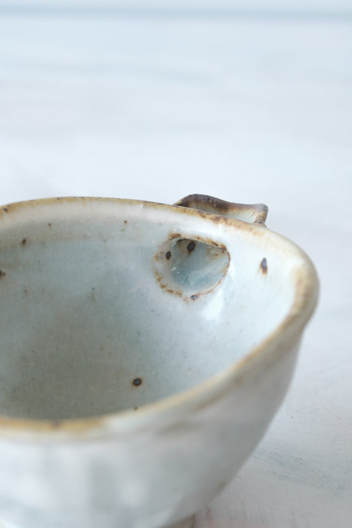 粉引　片口（登窯）