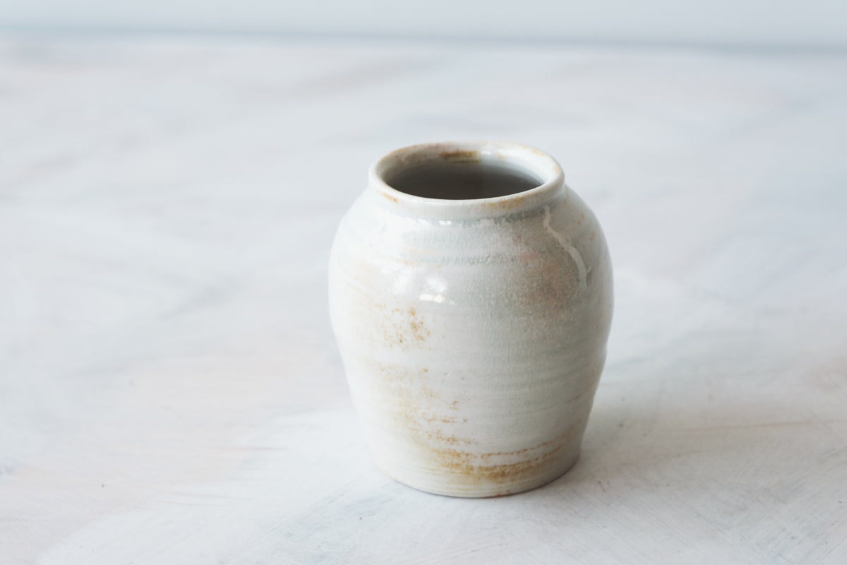 白土　小壷