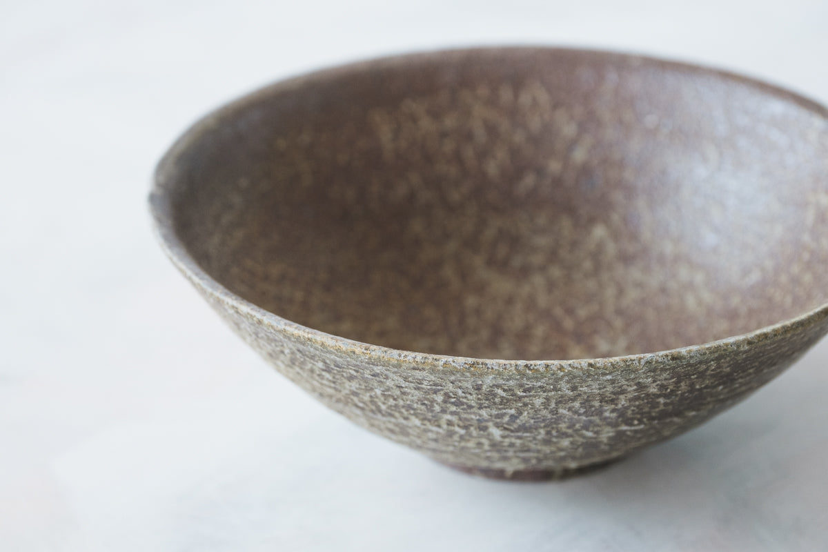 藁灰釉　５.５寸鉢