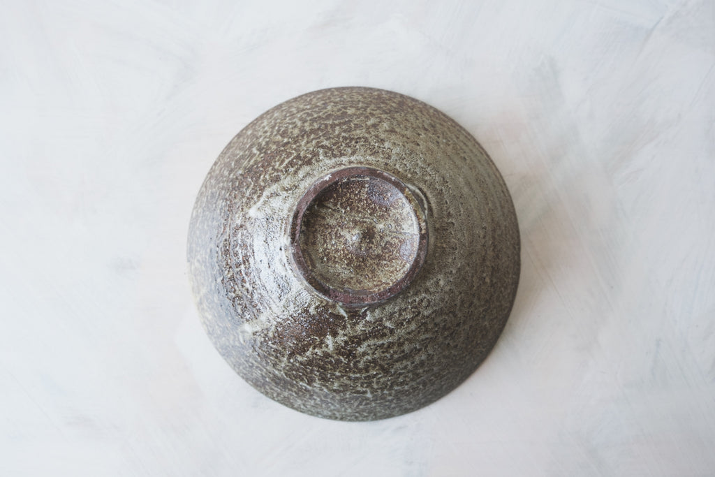 藁灰釉　５.５寸鉢