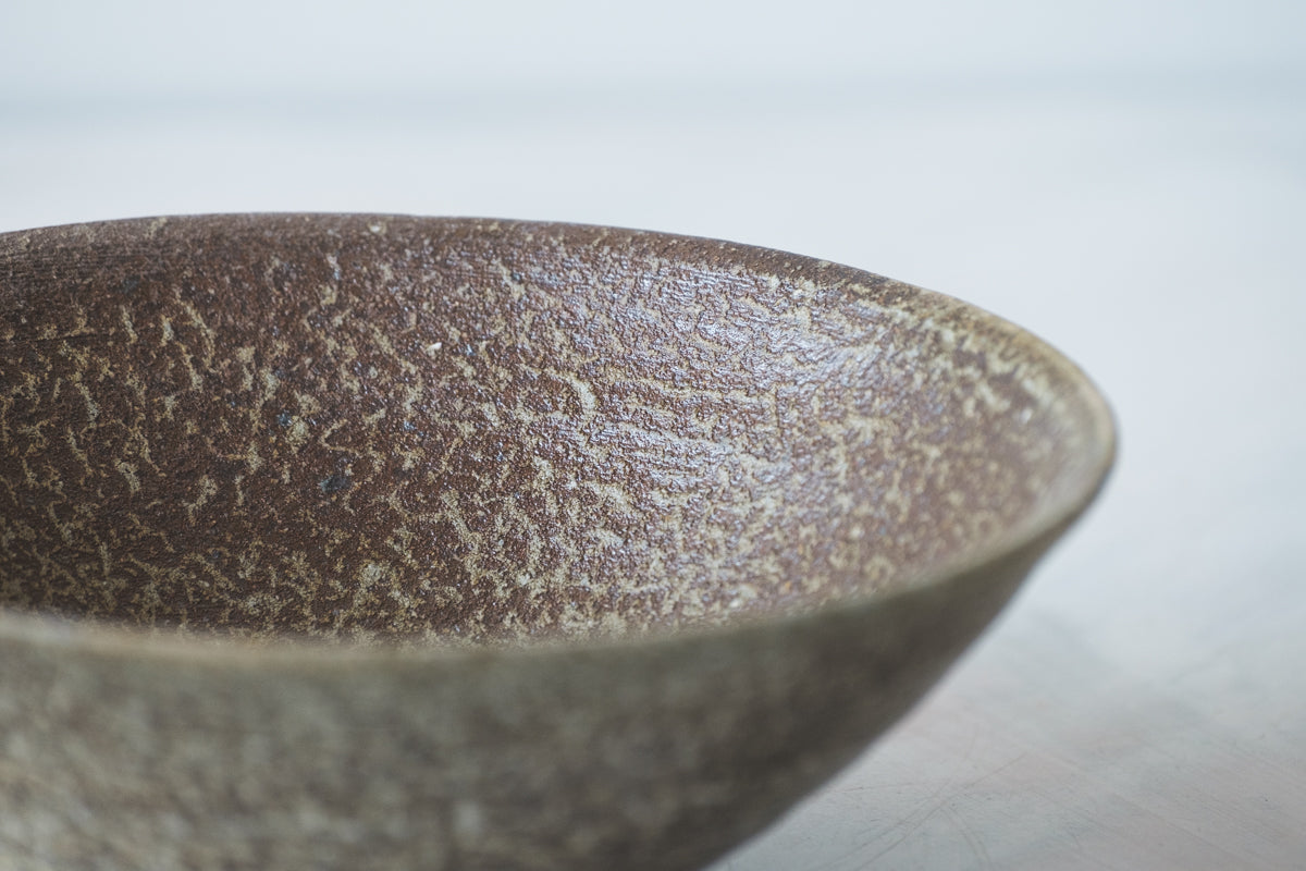 藁灰釉　５.５寸鉢