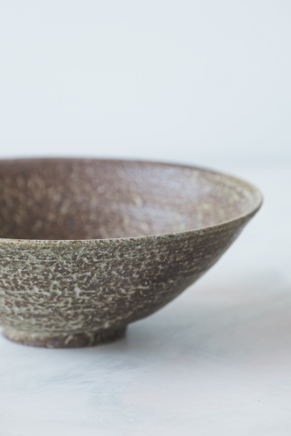 藁灰釉　５.５寸鉢